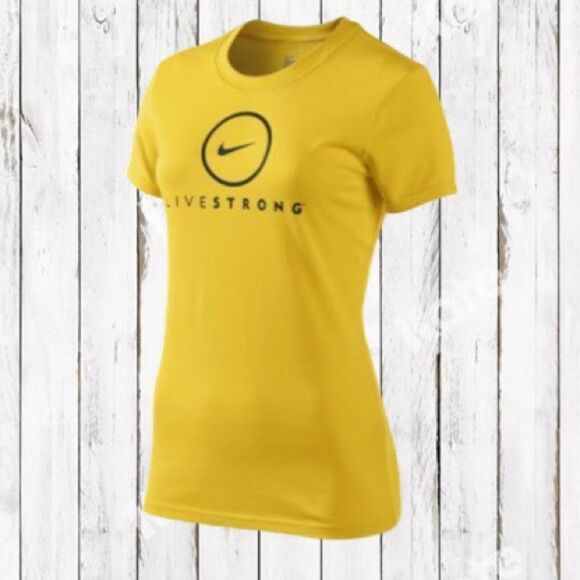 Vintage Nike Livestrong Women’s Fitted Tee Yellow Size XS - Picture 9 of 9